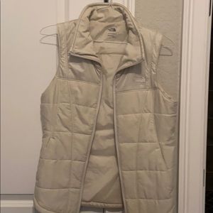 The North Face women’s Thermoball vest